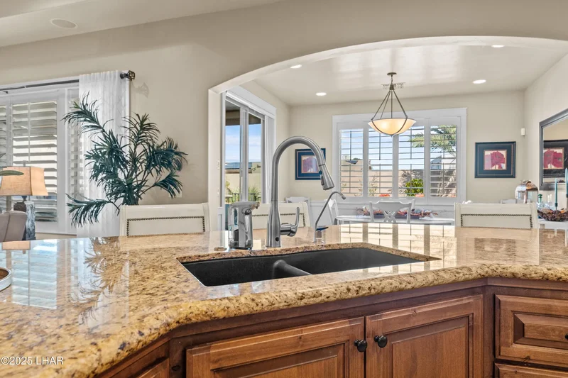 1921 Felicidad Dr, Lake Havasu City, AZ 86404, Desert Hills, Arizona, United States. - Photo 27