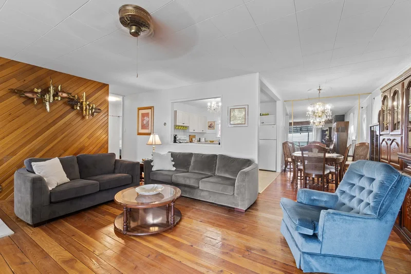 1430 Lakeshore Road NE, Salmon Arm, BC V1E 2V7, Salmon Arm, British Columbia, Canada. - Photo 49