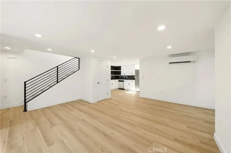 4461 Farquhar Avenue, Los Alamitos, California, United States. - Photo 11