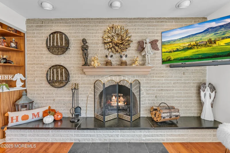 90 Cori Street, Parlin, NJ 08859, Sayreville, New Jersey, United States. - Photo 4