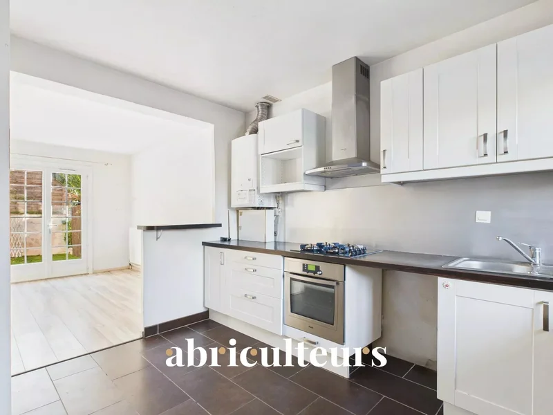 753 Avenue de la Colle, Villeneuve-Loubet, Provence-Alpes-Côte d'Azur, France. - Photo 11
