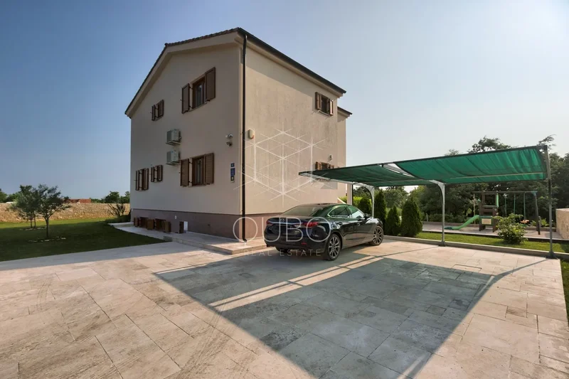 Stokovci, Istria County, Croatia. - Photo 27