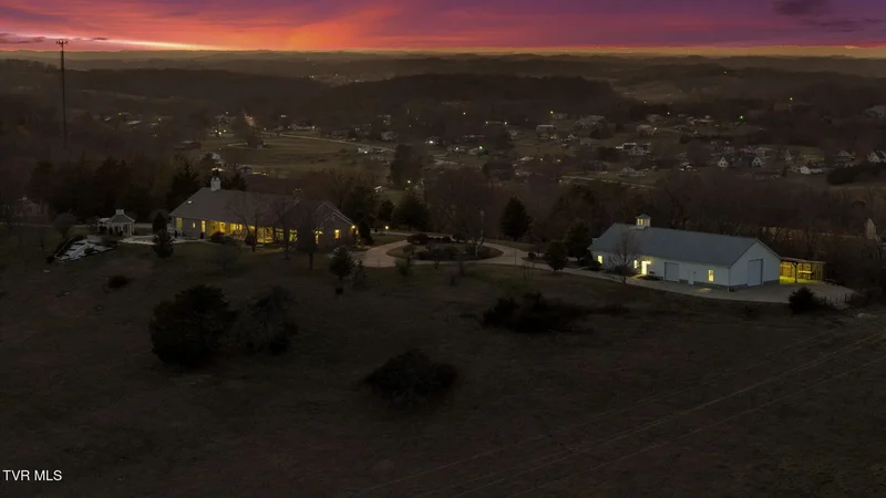215 Lick Hollow Road, Greeneville, TN 37743, Greeneville, Tennessee, United States. - Photo 27