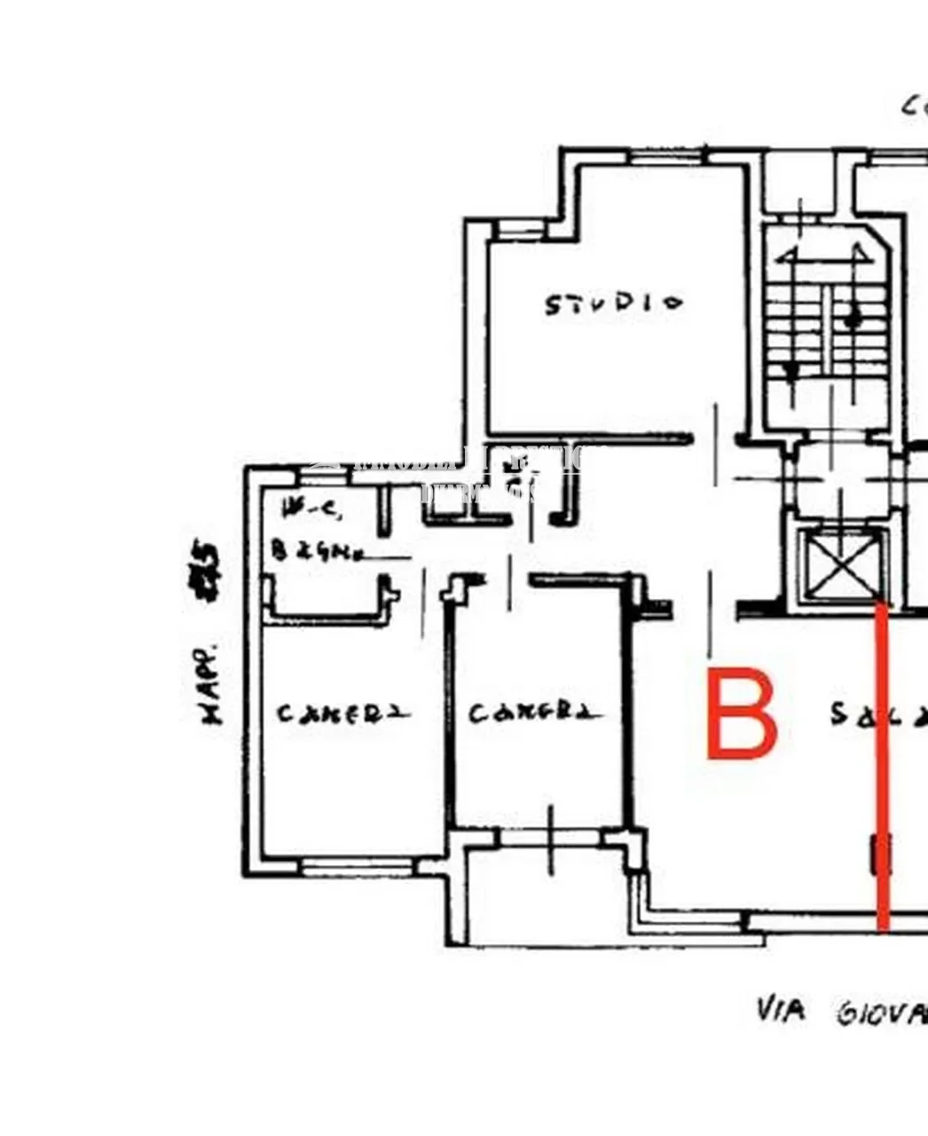 MILAN CITY LIFE, SALE OF THREE-ROOM APARTMENT WITH SMALL TERRACE