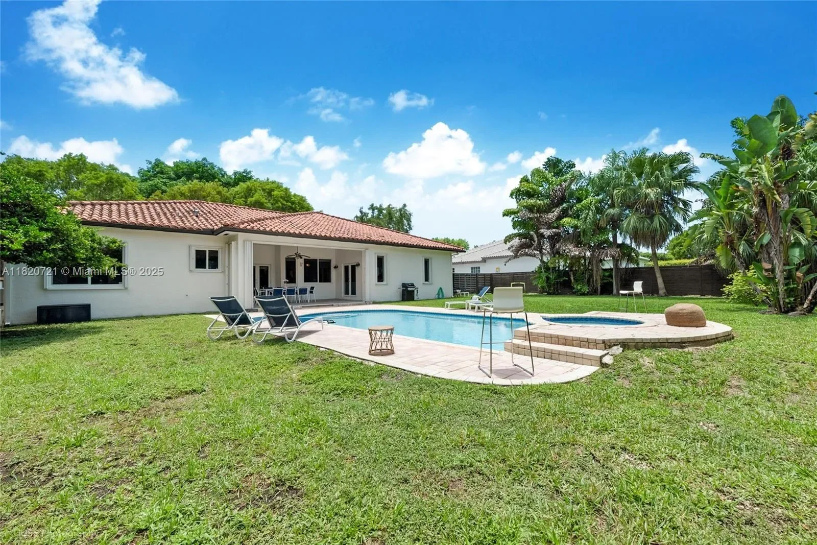 17050 SW 90th Ave, Cutler Bay, Florida, United States. - Photo 22