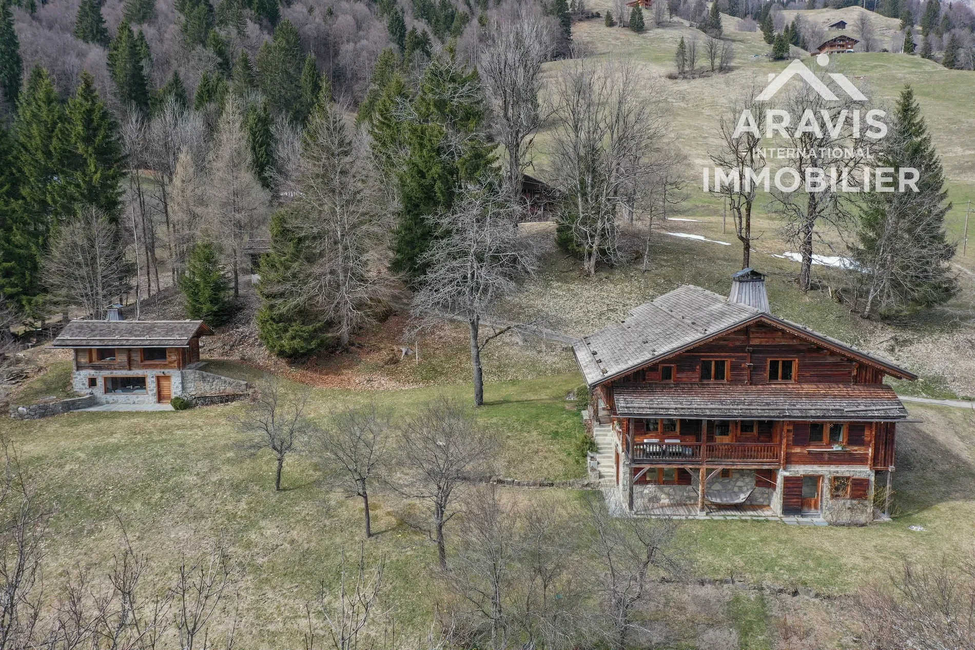 Exterior photo 11