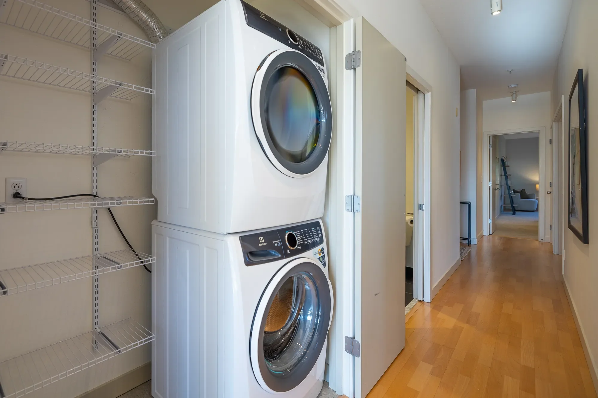 720 Queen Anne Ave N Unit #406 , Seattle, WA 98109, Seattle, Washington, United States. - Photo 19
