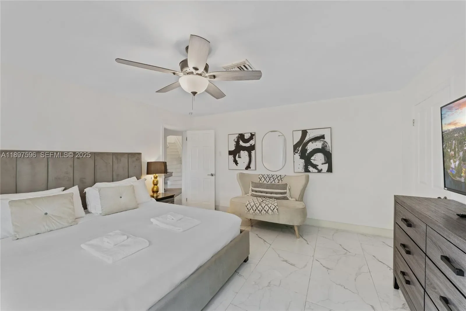 1809 Coral Gardens Dr, Fort Lauderdale, Florida, United States. - Photo 21