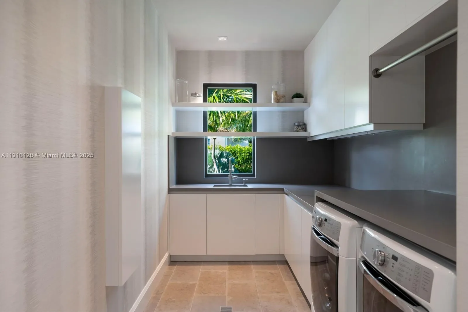 1175 Spanish River Rd, Boca Raton, Florida, United States. - Photo 21