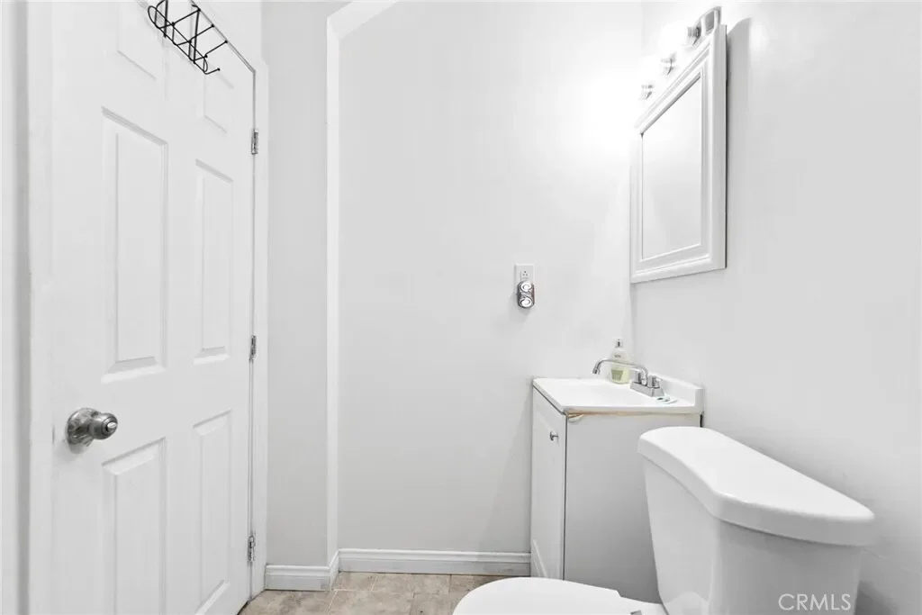 15219 Willard, Los Angeles, California, United States. - Photo 21