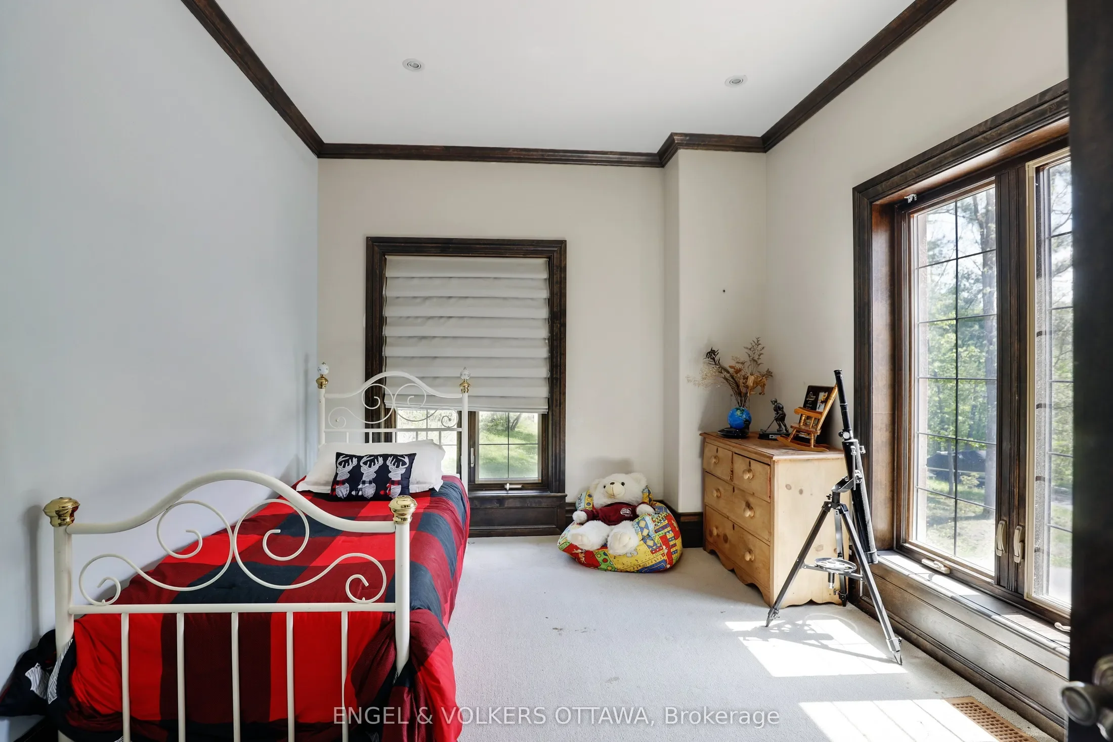 Gallery photo 4