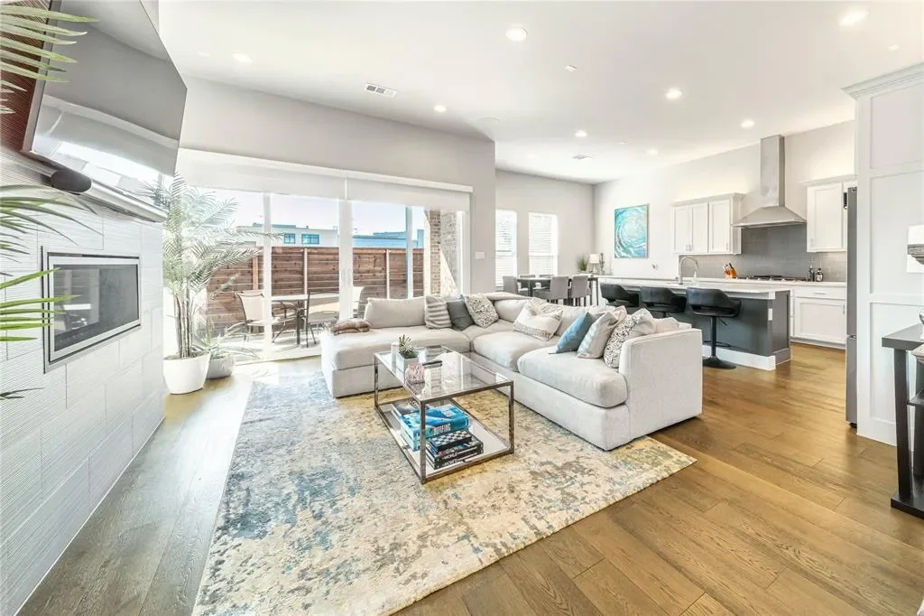 Gallery photo 6
