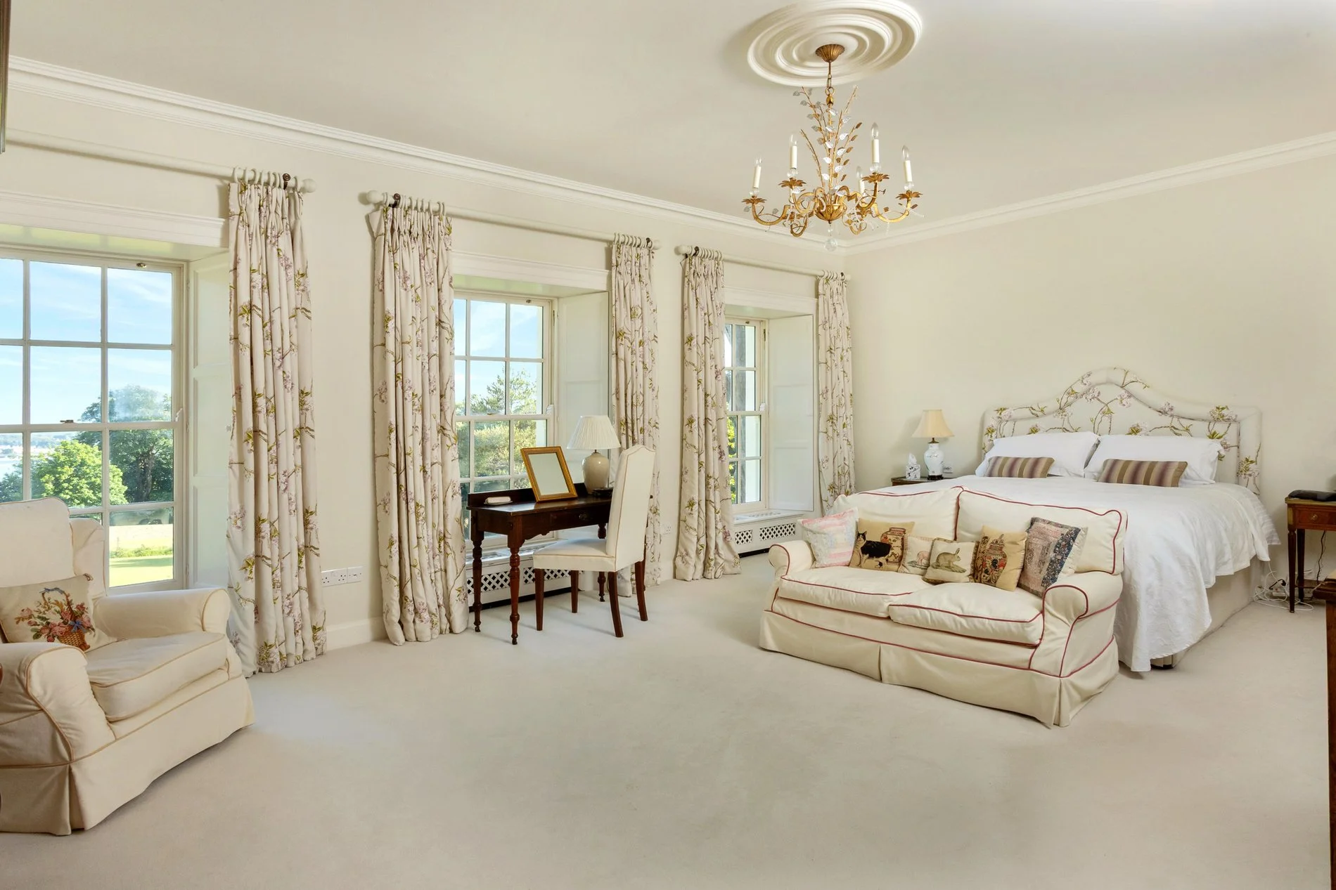 Gallery photo 3