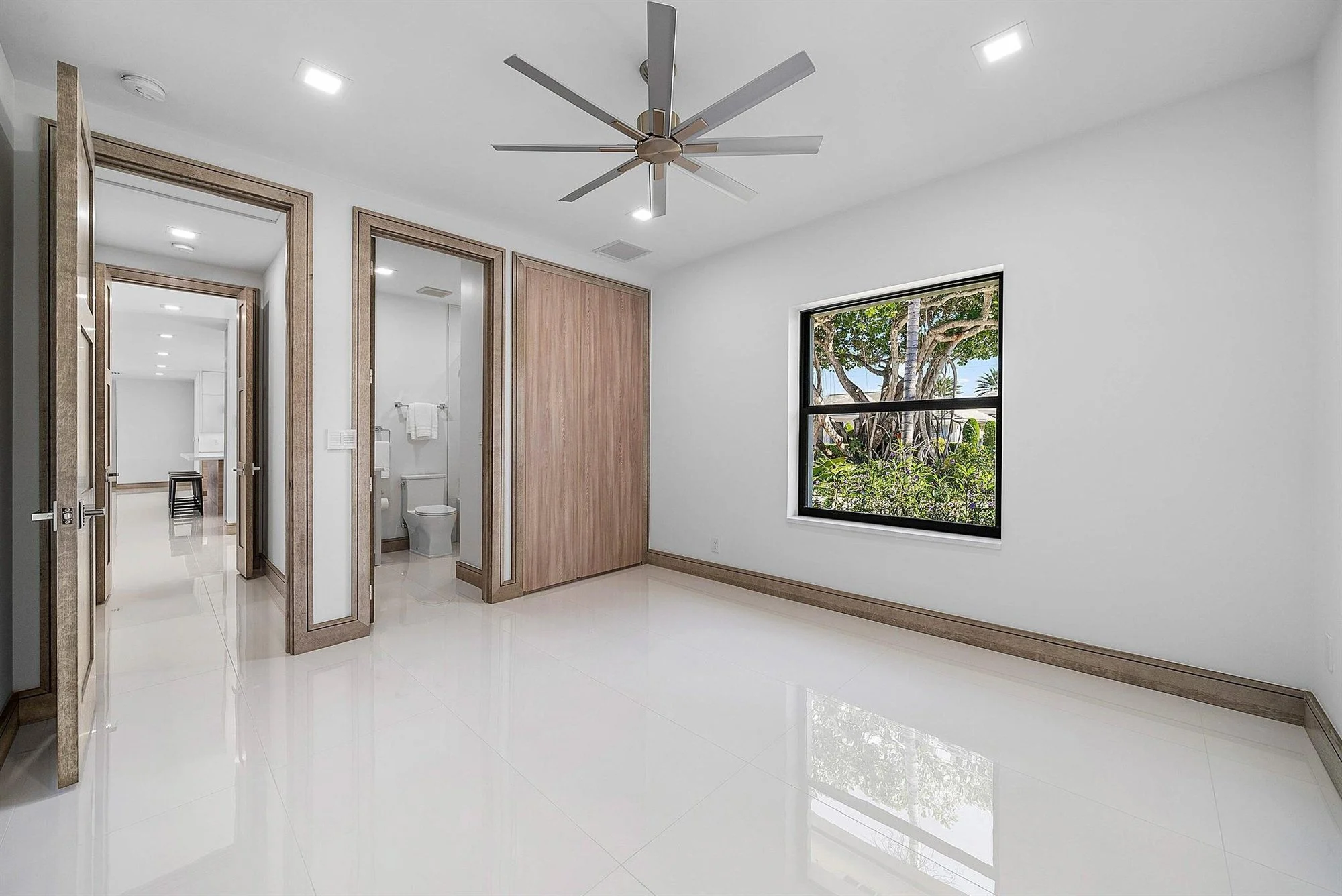 40 Spoonbill Road, Lantana, Florida, United States. - Photo 52