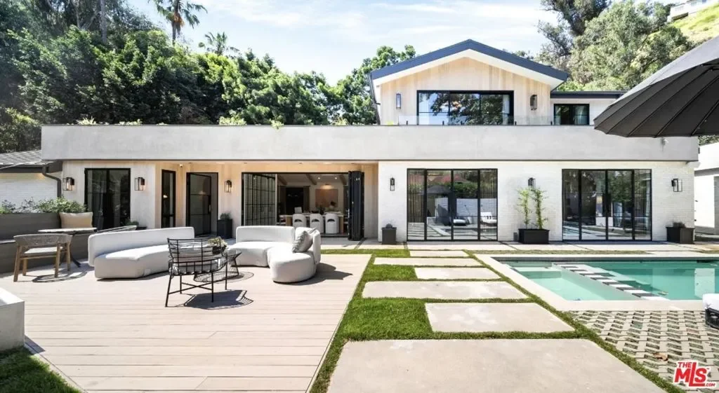 1914 N Laurel Canyon Boulevard, Los Angeles, California, United States. - Photo 35
