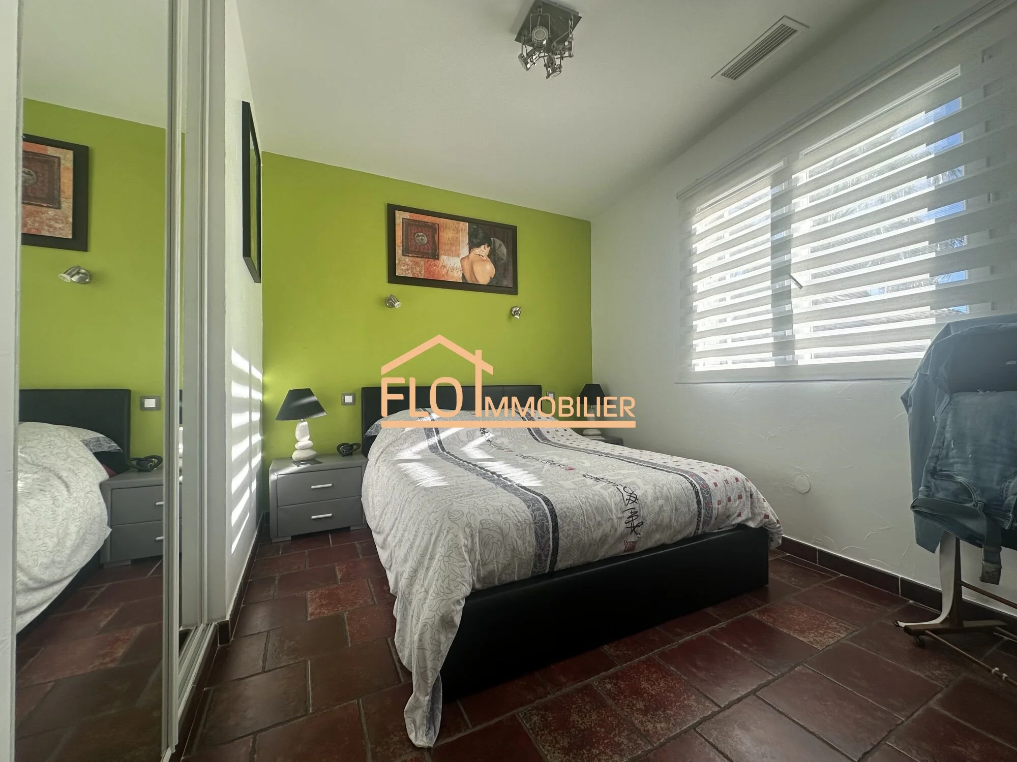 Gallery photo 9