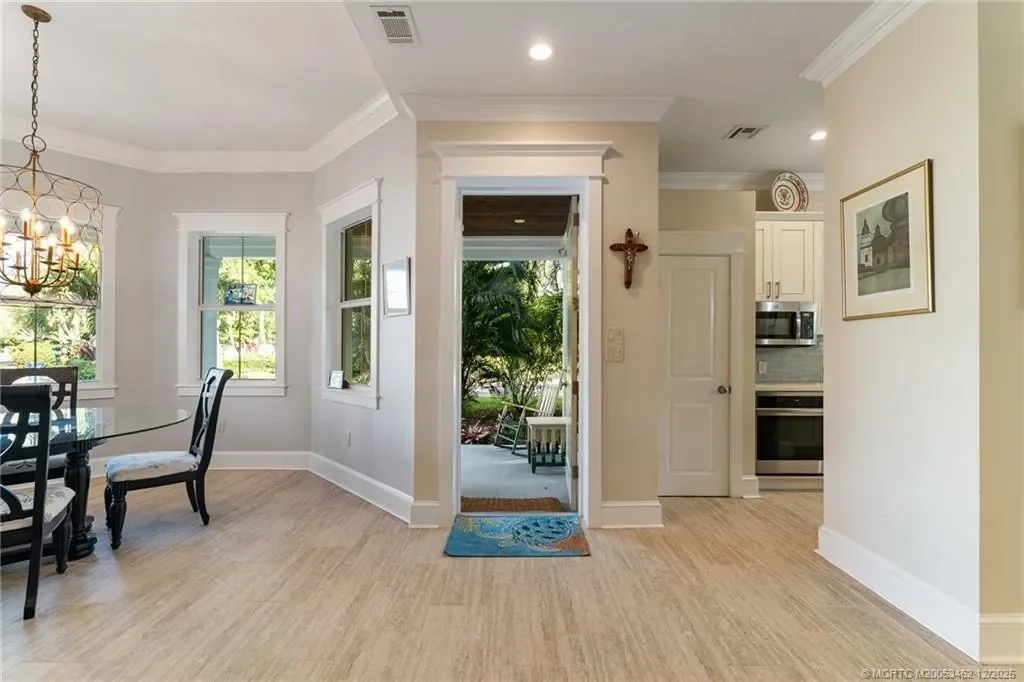 Gallery photo 5