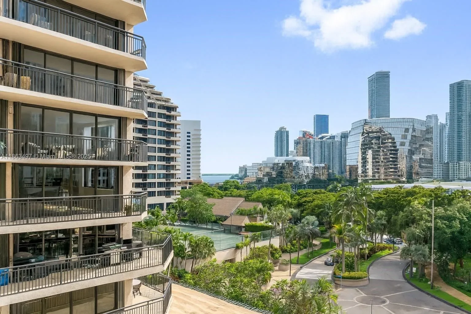 540 Brickell Key Dr, Miami, Florida, United States. - Photo 25