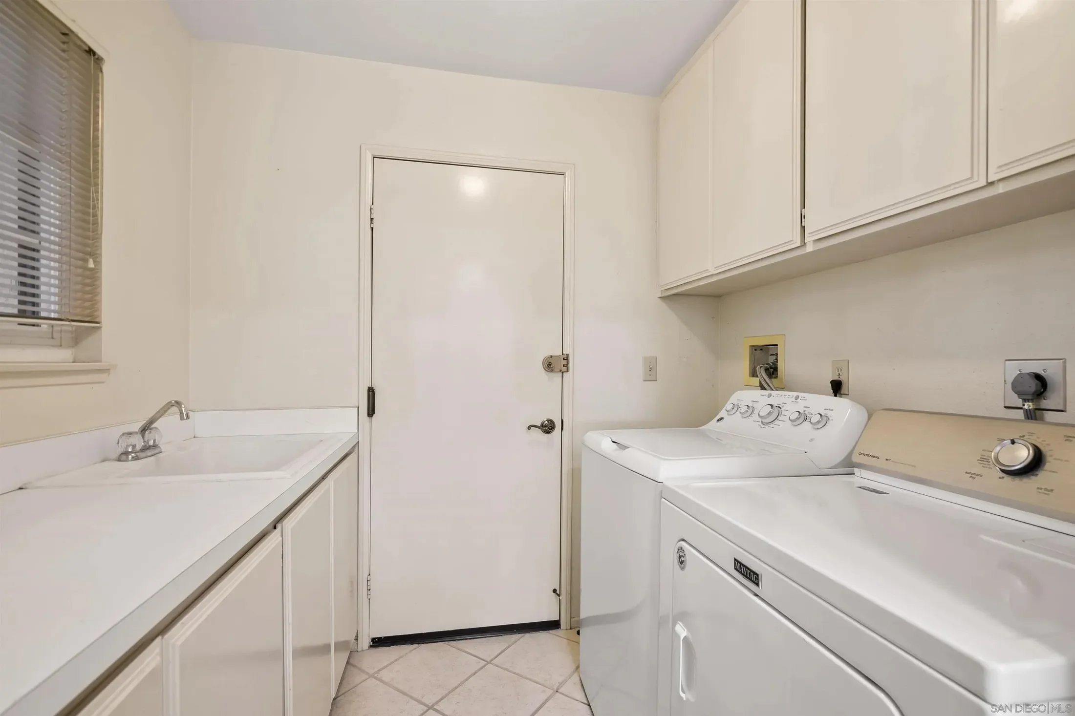 18113 Calle Estepona, San Diego, California, United States. - Photo 15