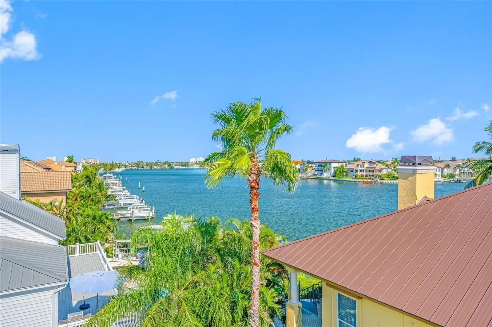 2813 KIPPS COLONY DRIVE S, ST PETERSBURG, FL, 33707, USA, St. Petersburg, Florida, United States. - Photo 37