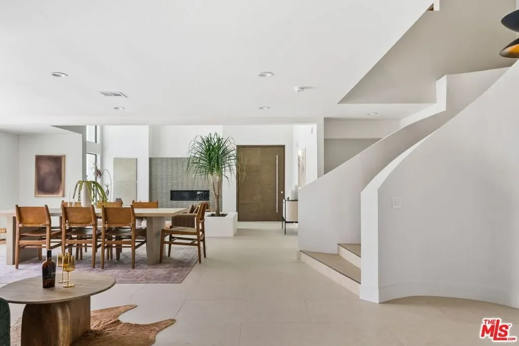 Gallery photo 12