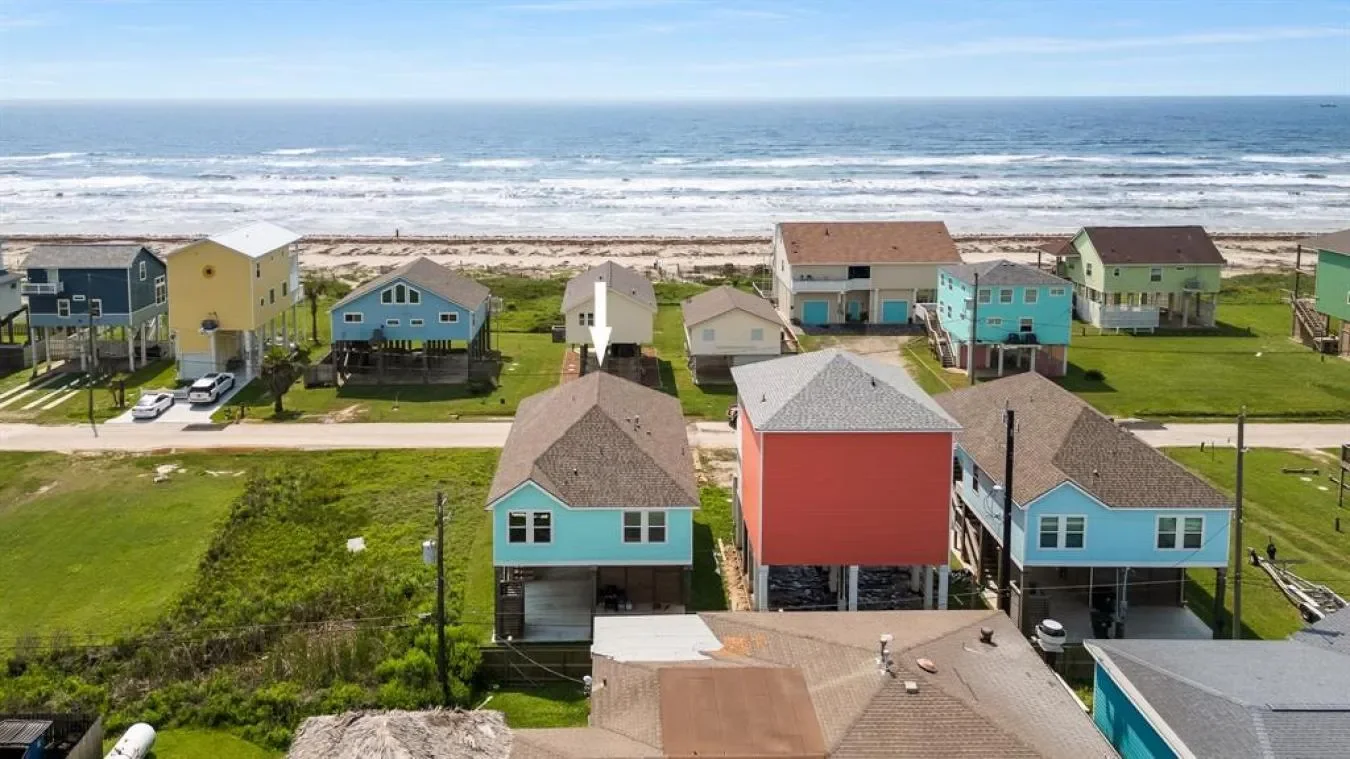 17514 Bristow Drive, Galveston, Texas, United States. - Photo 22
