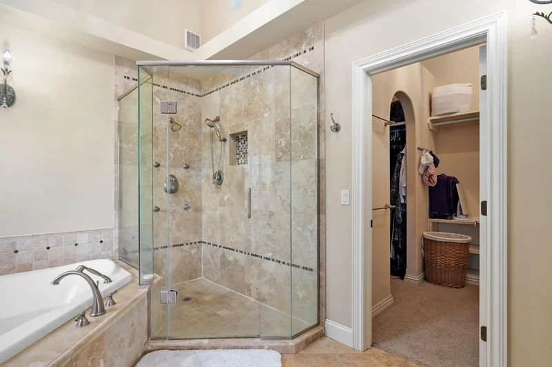 5909 S Brightwater Trail, Springfield, MO 65810, Springfield, Missouri, United States. - Photo 35