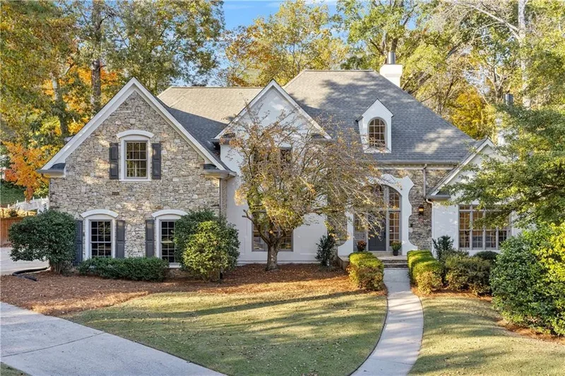 200 Morgan Farm Drive, Atlanta, GA 30342, Atlanta, Georgia, United States. - Photo 9