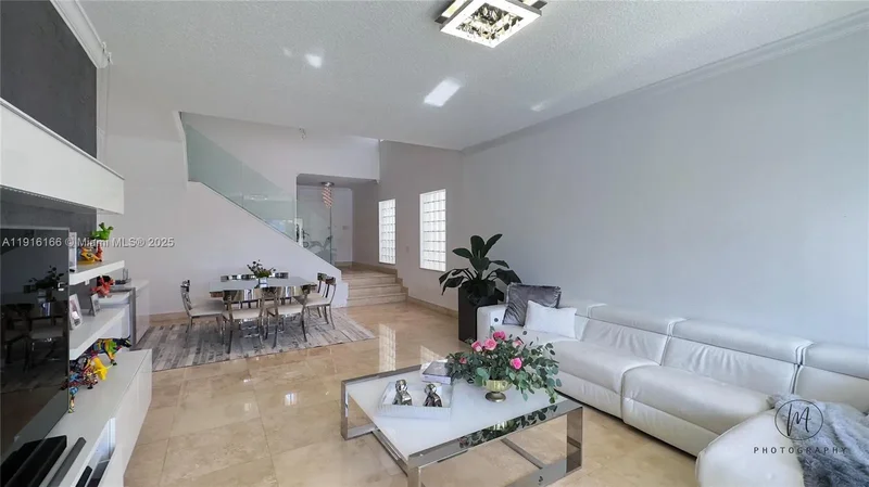 3024 NE 210th St, Aventura, Florida, United States. - Photo 8