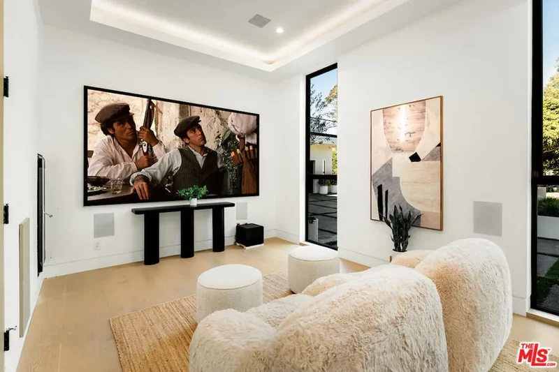 5931 Kanan Dume Road, Malibu, California, United States. - Photo 26