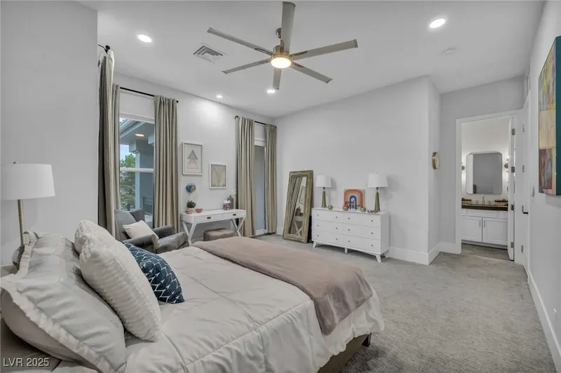 2058 Troon Drive, Henderson, Nevada, United States. - Photo 37