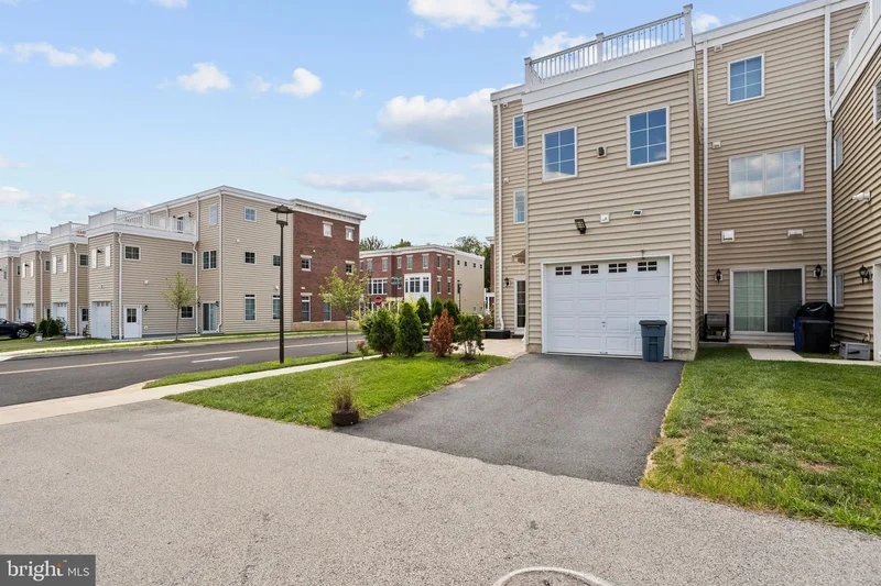 3315 MESSINA WAY WAY, PHILADELPHIA, PA 19145, Philadelphia, Pennsylvania, United States. - Photo 38