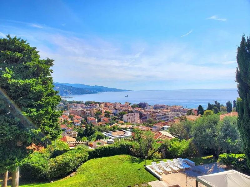 Roquebrune-Cap-Martin, Provence-Alpes-Côte d'Azur, France. - Photo 11