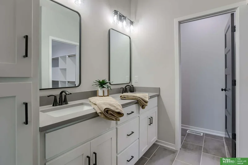 5602 N 212th Street, Elkhorn, NE 68022, Omaha, Nebraska, United States. - Photo 8