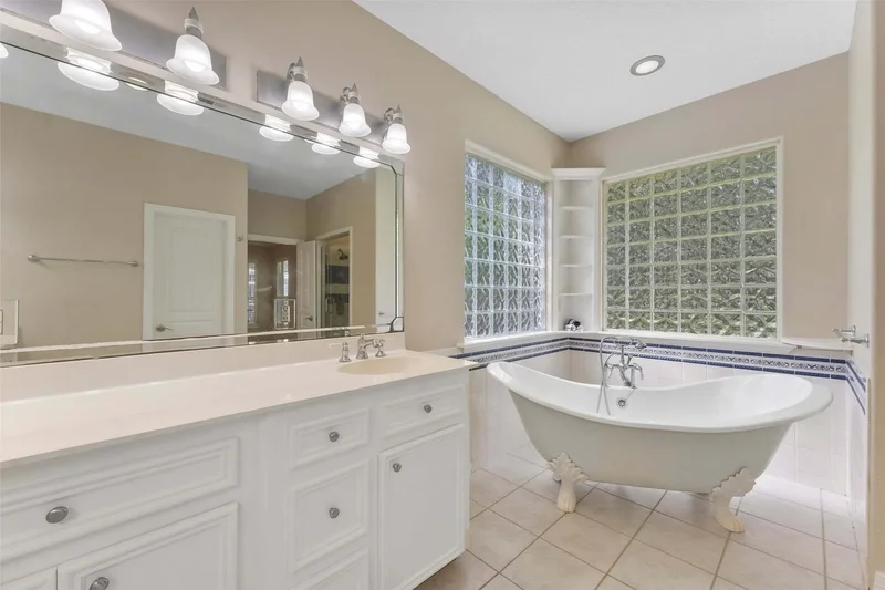 21927 Kimberlys Point, New Caney, TX 77357, New Caney, Texas, United States. - Photo 25