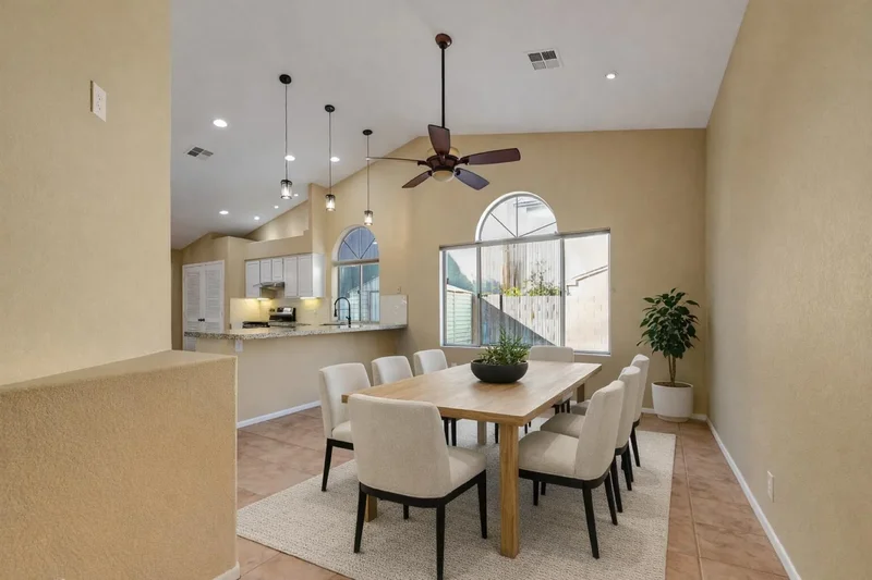 2015 E Bendix Drive , Tempe, AZ 85283, Tempe, Arizona, United States. - Photo 7