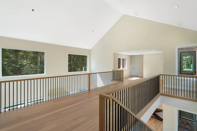 Harbor Watch Court, Sag Harbor, New York, United States. - Photo 25