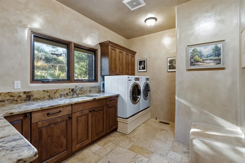 2955 Tesuque Overlook, Santa Fe, NM 87506, Santa Fe, New Mexico, United States. - Photo 41