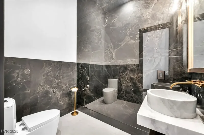 8032 Springbuck Court, Las Vegas, Nevada, United States. - Photo 32