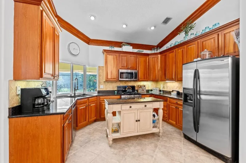 17352 Valencia Boulevard, Loxahatchee, FL 33470, Loxahatchee, Florida, United States. - Photo 15