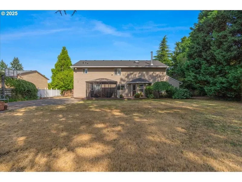115 NE 39TH AVE, Hillsboro, Oregon, United States. - Photo 43