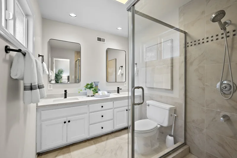 8292 Darsy Drive , Huntington Beach, CA 92647, Huntington Beach, California, United States. - Photo 14