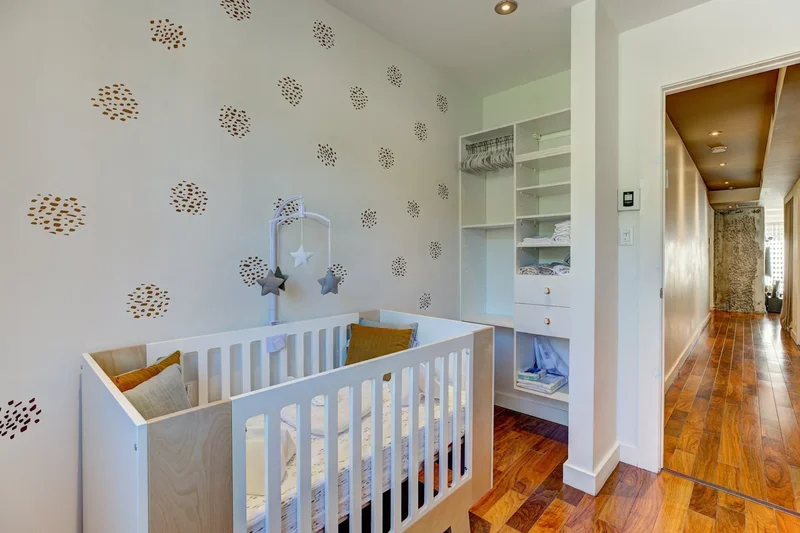 1515 Av. du Docteur-Penfield 905, Montréal, Quebec, Canada. - Photo 21