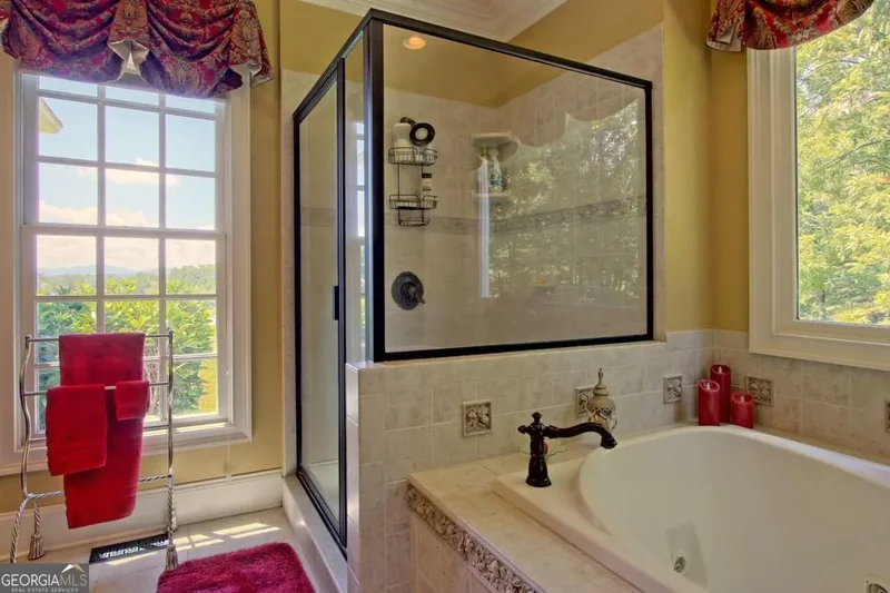 Hayesville, North Carolina, United States. - Photo 25