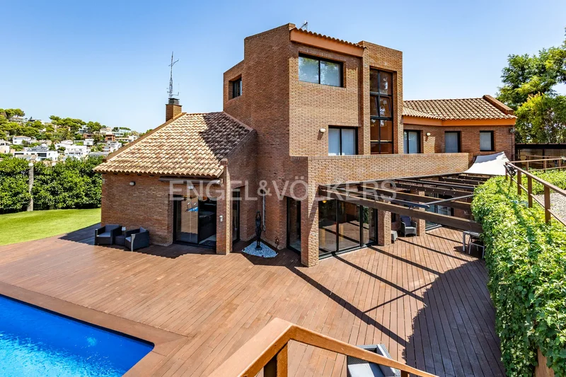 Beautiful house, exceptional comfort, and a captivating garden