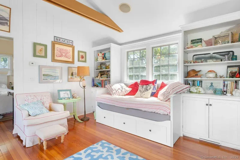 153 Middle Beach Rd, Killingworth, Connecticut, United States. - Photo 29