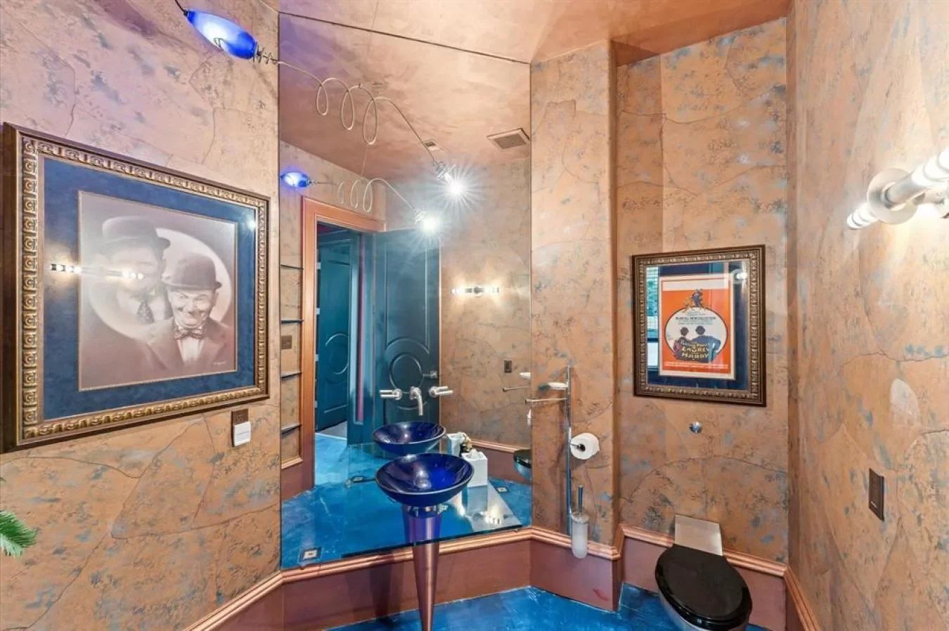Gallery photo 10