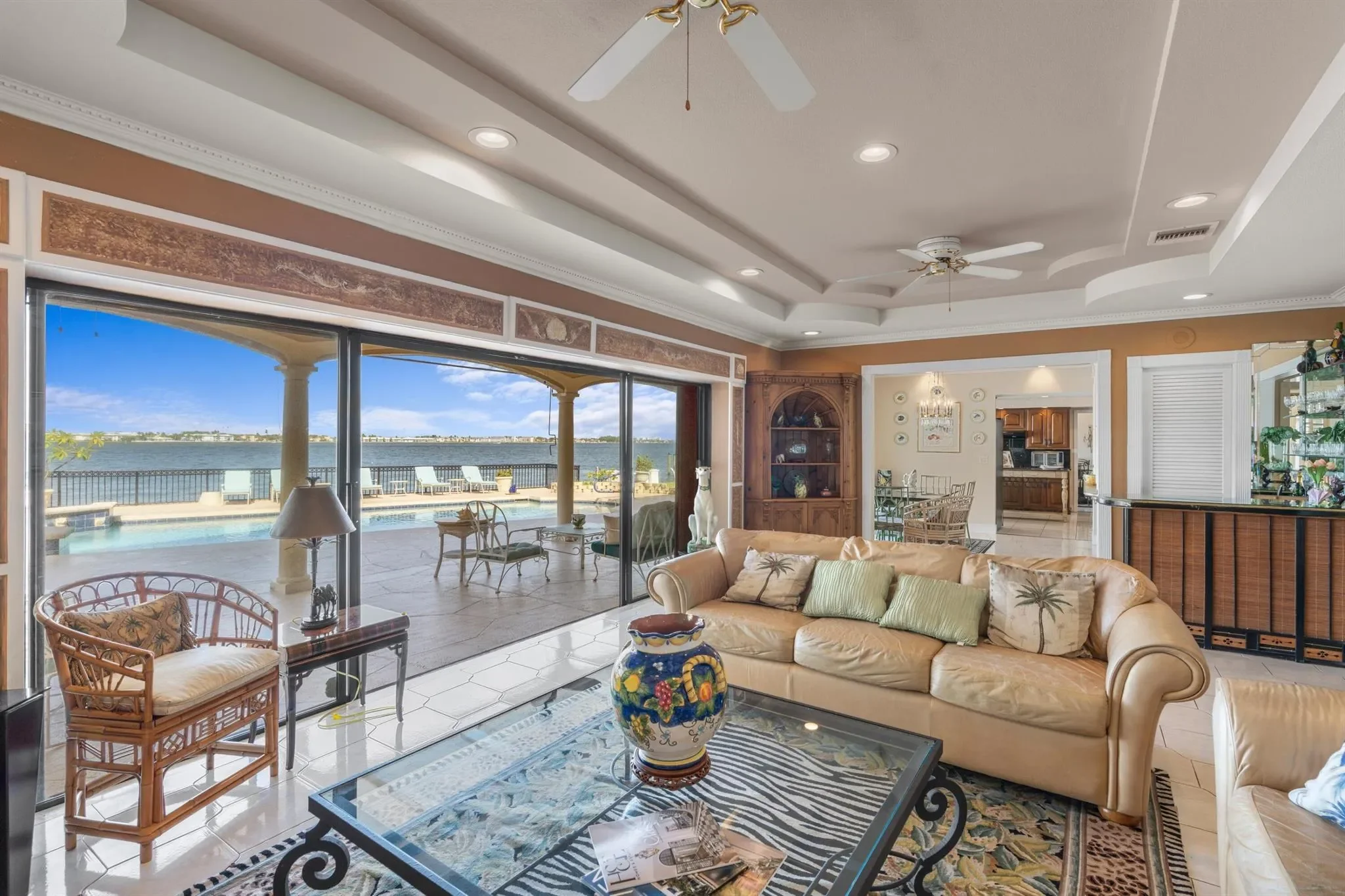 1010 Pine Point Road, Riviera Beach, Florida, United States. - Photo 37