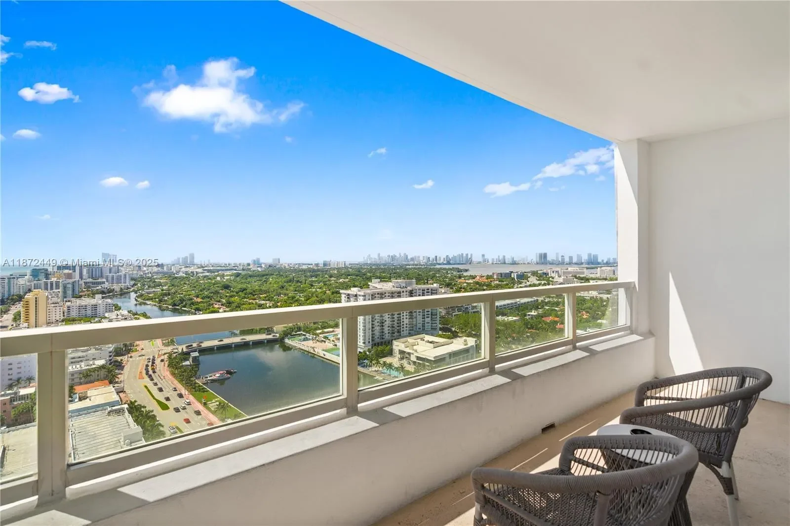 4401 Collins Ave 2712, Miami Beach, Florida, United States. - Photo 4