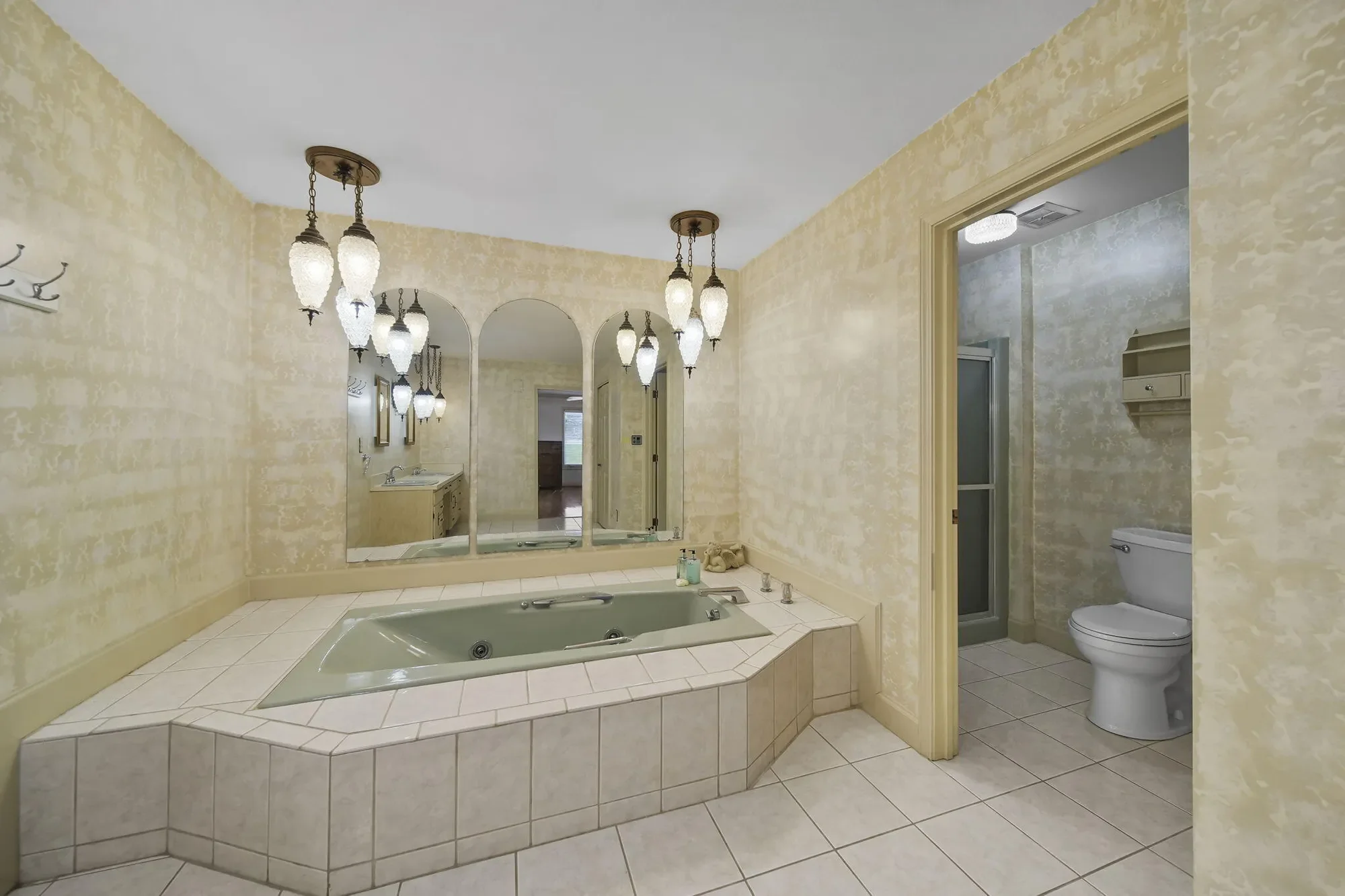 1111 N Lake Pleasant Road, Hillsdale, MI 49242, Hillsdale, Michigan, United States. - Photo 22